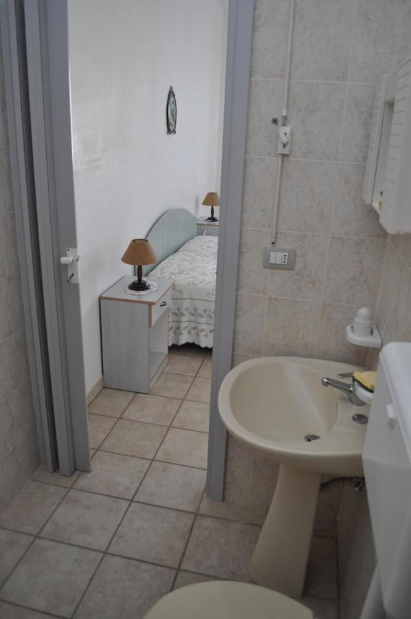 Villetta Frontemare Alliste Exterior photo